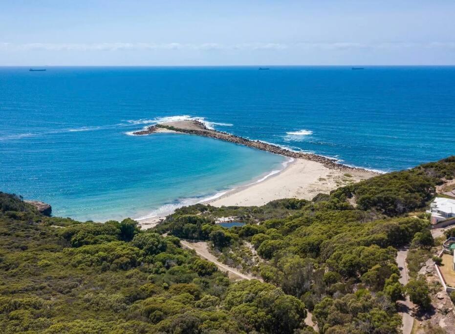 Caves House Caves Beach